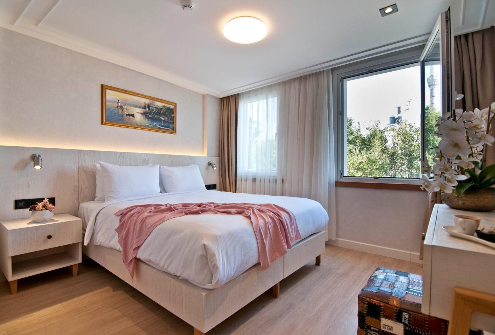 Xloft Hotel Istanbul Exterior photo