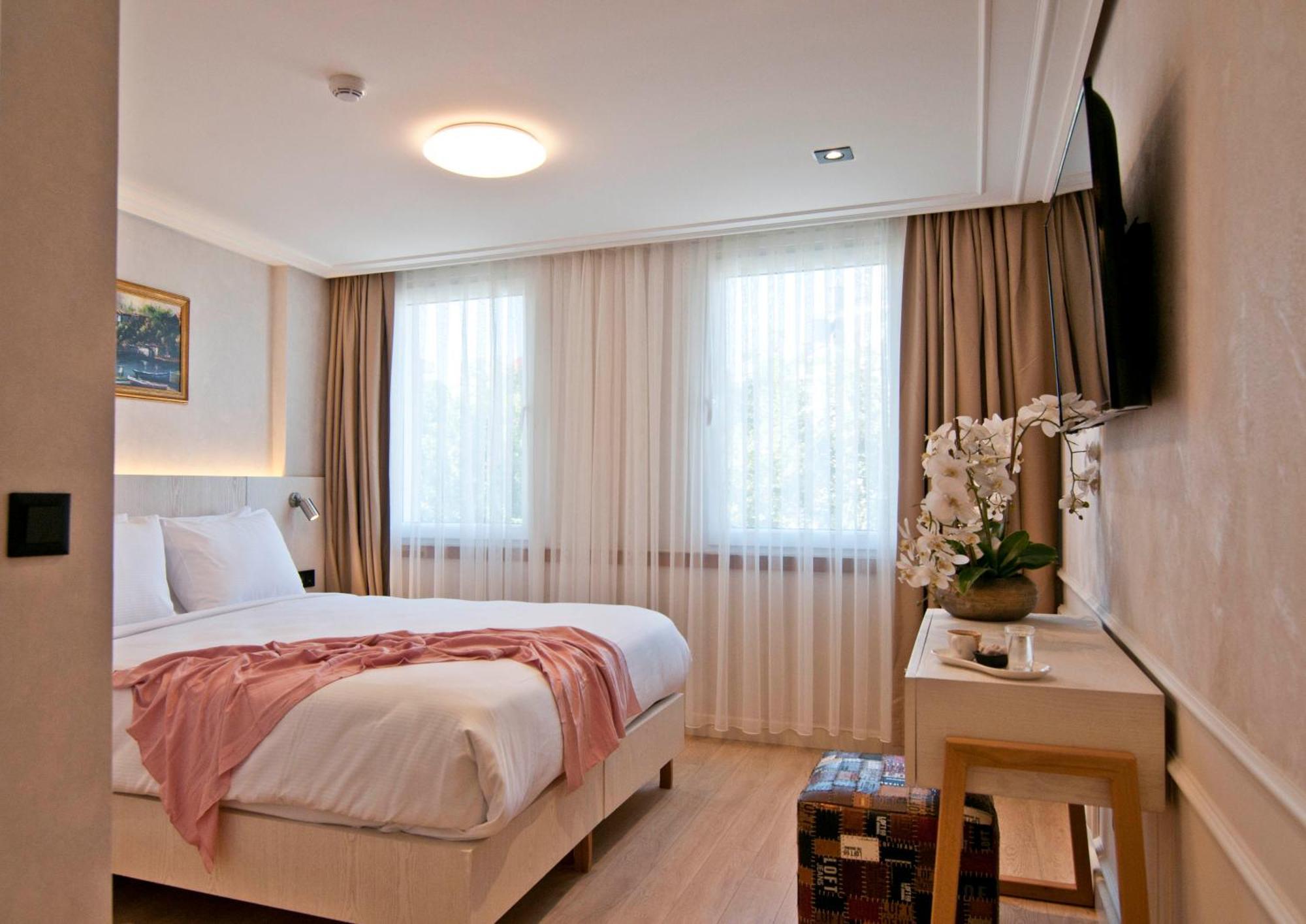 Xloft Hotel Istanbul Exterior photo