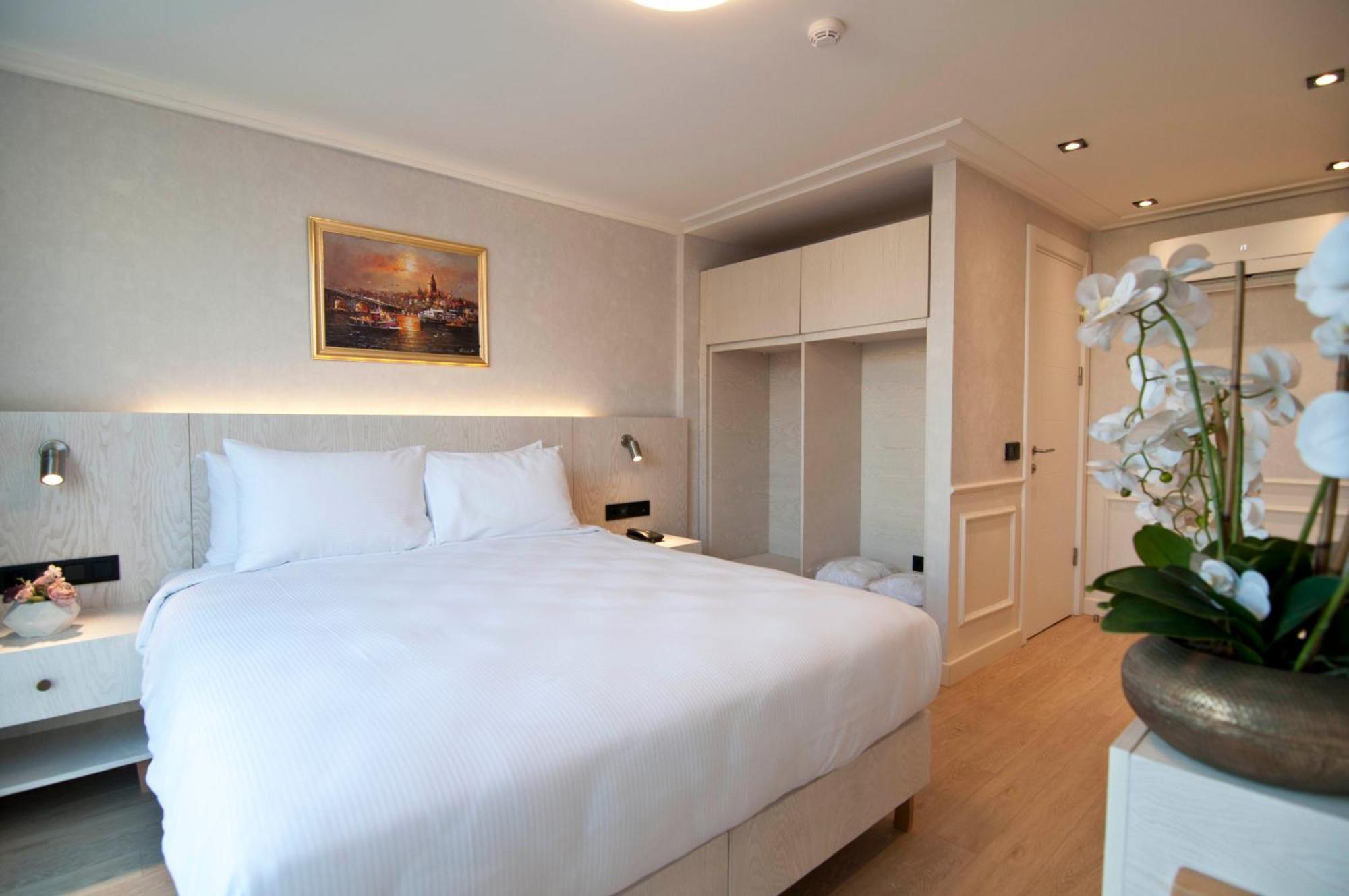 Xloft Hotel Istanbul Exterior photo