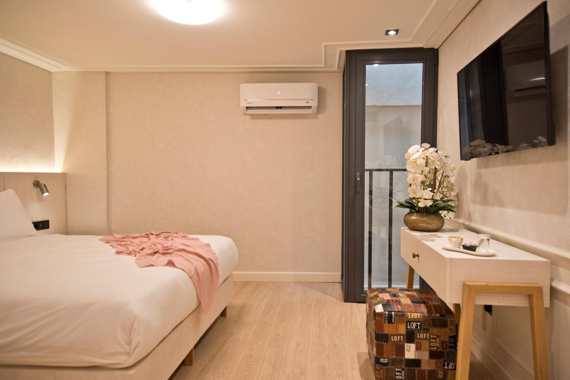 Xloft Hotel Istanbul Exterior photo